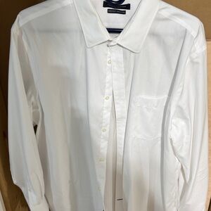 Tommy Hilfiger White Men’s Dress Shirt with Chest Pocket